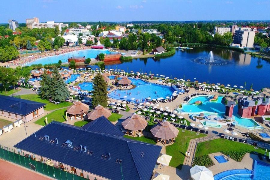 Krisi Apartman Hajdúszoboszló 외부 사진